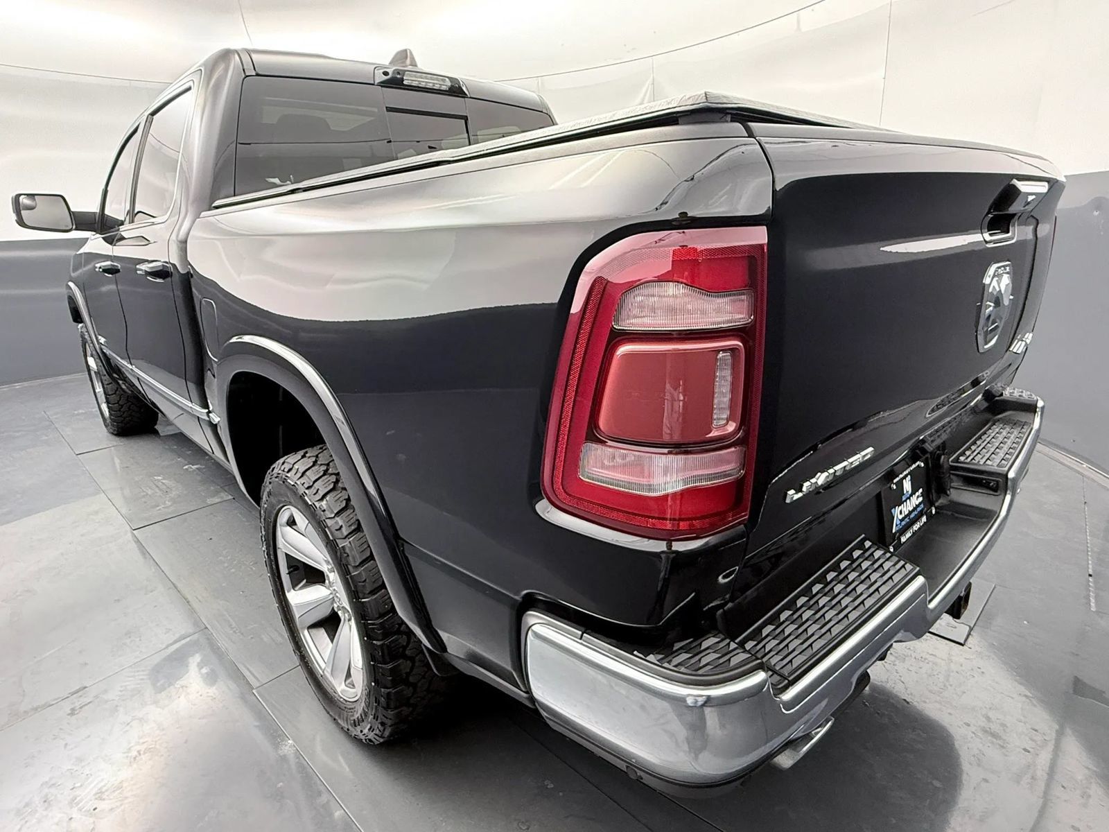 Used 2021 RAM 1500 Limited AWD/4WD image 5