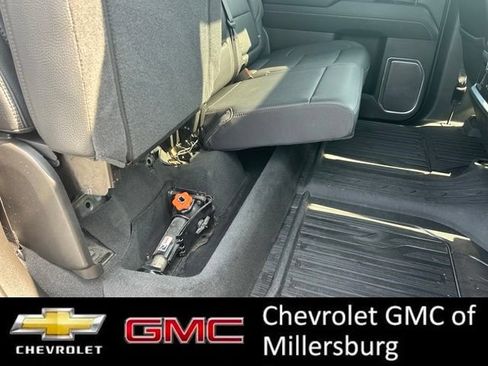 Used 2024 GMC Sierra 3500 Denali AWD/4WD image 37