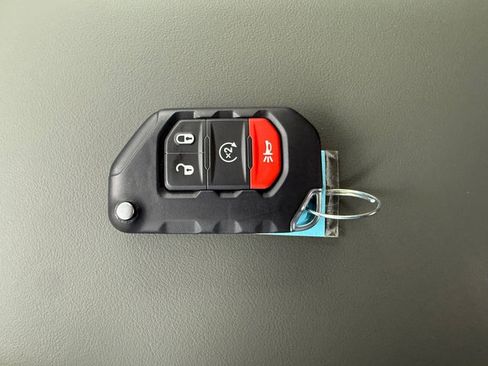 New 2026 Jeep Gladiator Mojave image 32