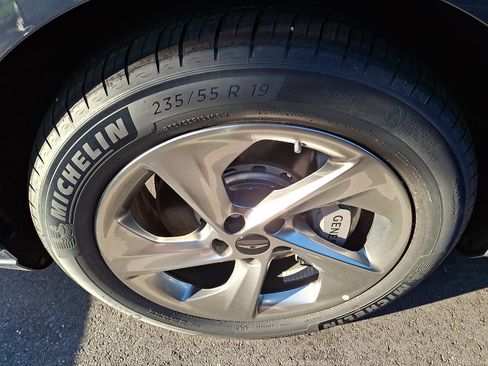 Used 2026 Genesis GV70 2.5T Select AWD/4WD image 6