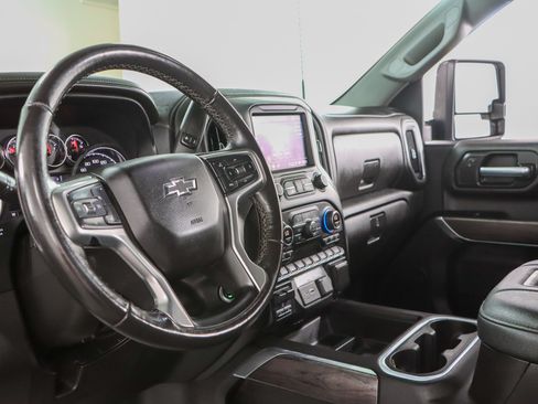Used 2022 Chevrolet Silverado 2500 LTZ w/ LTZ Plus Package AWD/4WD image 24