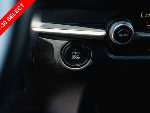 Used 2022 MAZDA CX-30 AWD 2.5 S w/ Select Package image 18
