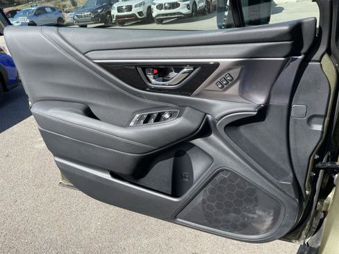 Certified 2023 Subaru Outback Limited image 28