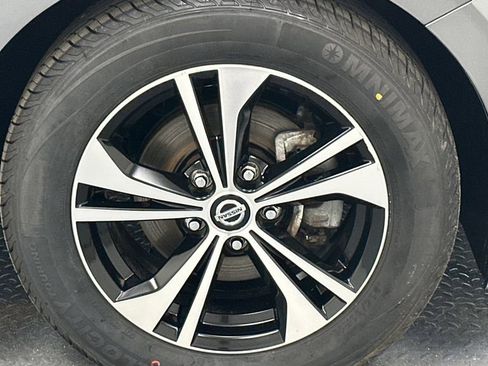 Used 2021 Nissan Sentra SV FWD image 18