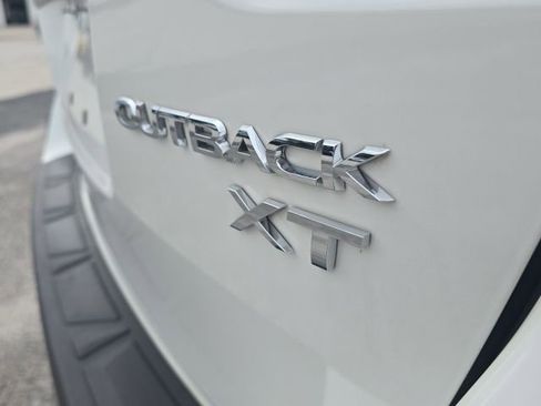 Used 2024 Subaru Outback Limited XT image 9