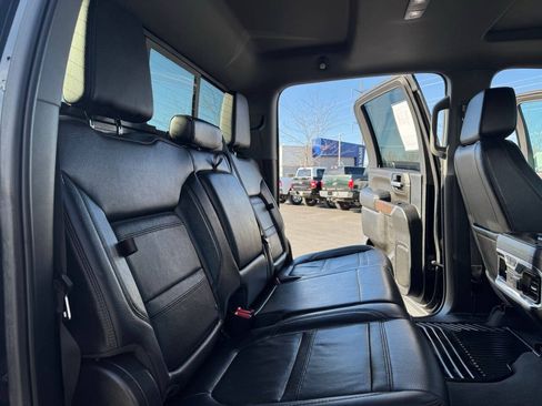 Used 2023 GMC Sierra 2500 Denali w/ Denali Ultimate Package AWD/4WD image 34