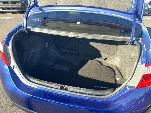 Used 2015 Toyota Corolla S image 32