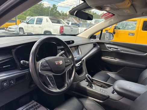 Used 2019 Cadillac XT5 Premium Luxury AWD/4WD image 19