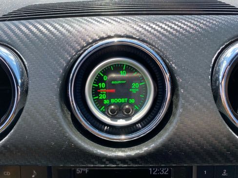 Used 2017 Ford Mustang Coupe RWD image 23