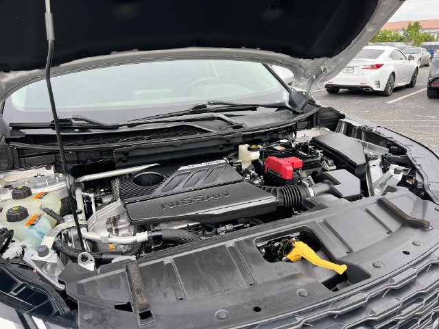 Certified 2023 Nissan Rogue SV FWD image 27