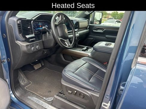 Used 2024 Chevrolet Silverado 2500 High Country w/ Technology Package AWD/4WD image 10