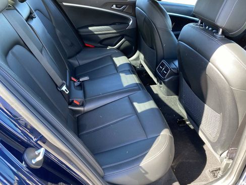 Used 2019 Genesis G70 2.0T Advanced AWD/4WD image 24