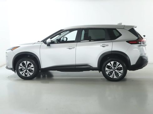Used 2023 Nissan Rogue SV AWD/4WD image 38