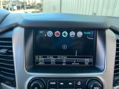 Used 2020 GMC Yukon XL Denali w/ Denali Premium Package image 26