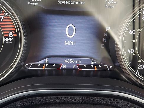 Used 2022 Jeep Cherokee Trailhawk w/ Comfort/Convenience Group AWD/4WD image 20