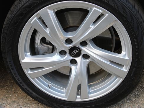 Certified 2025 Audi A5 2.0T Premium w/ Convenience Package AWD/4WD image 12