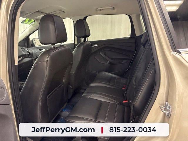 Used 2017 Ford Escape Titanium FWD image 28