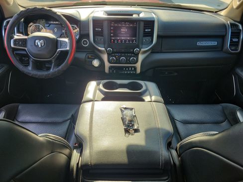 Used 2019 RAM 1500 Laramie RWD image 28