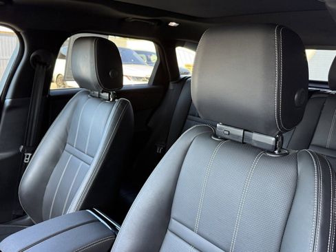 Used 2023 Land Rover Range Rover Velar R-Dynamic S image 17