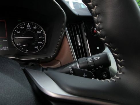 Used 2025 Subaru Outback Touring w/ Popular Package #2 image 20