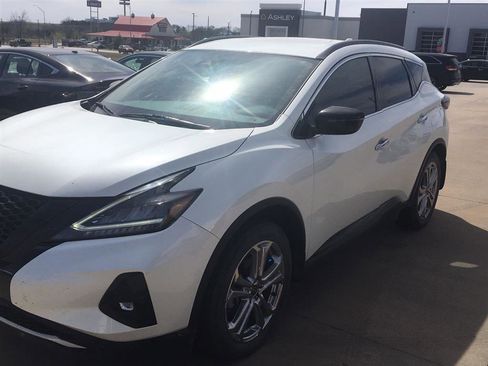 Used 2023 Nissan Murano SV w/ SV Midnight Edition Package image 1