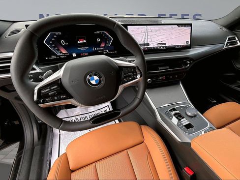 Used 2025 BMW 230i xDrive Coupe w/ Convenience Package image 7