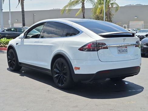 Used 2020 Tesla Model X Long Range AWD/4WD image 8