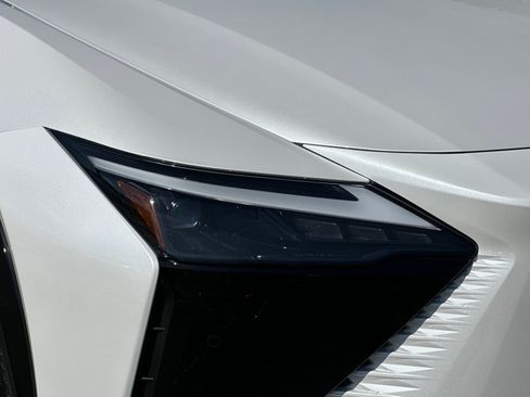 New 2026 Lexus RZ 450e AWD image 10