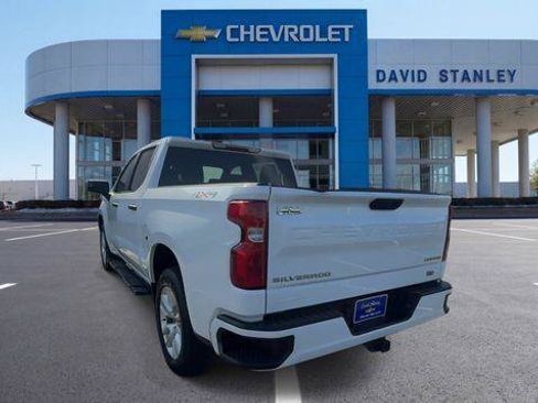 Used 2023 Chevrolet Silverado 1500 Custom AWD/4WD image 6