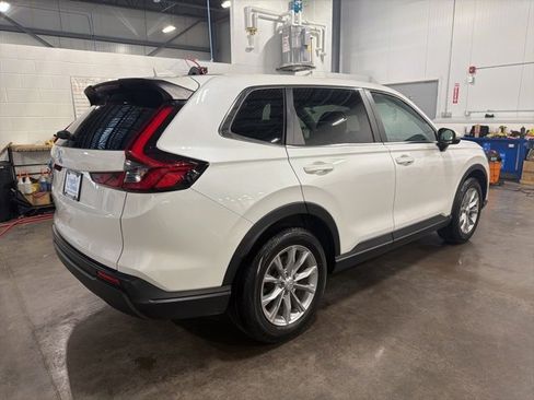 Used 2023 Honda CR-V EX-L image 5