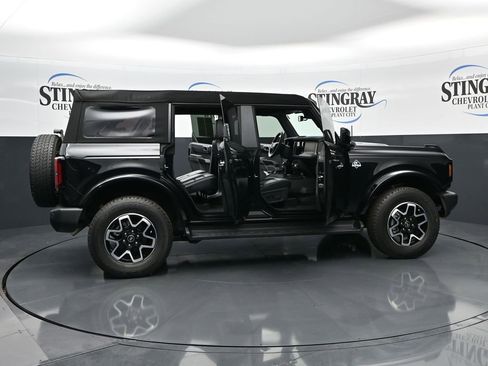 Used 2025 Ford Bronco Outer Banks image 27