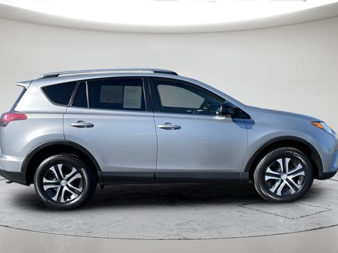 Used 2018 Toyota RAV4 LE w/ All Weather Liner Package AWD/4WD image 2
