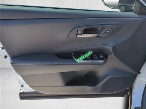 New 2026 Toyota Crown Signia Limited image 10