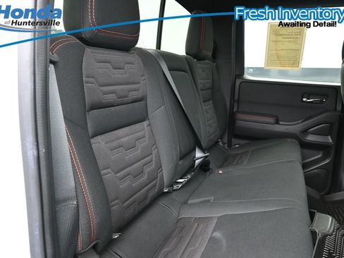 Used 2023 Nissan Frontier PRO-4X w/ Pro Convenience Package AWD/4WD image 15