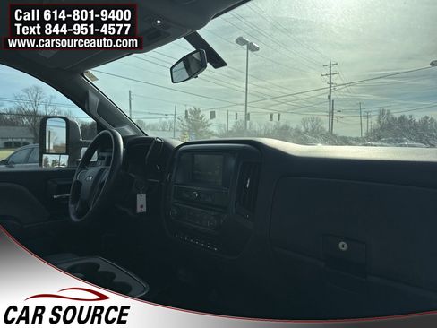 Used 2019 Chevrolet Silverado 2500 W/T image 32
