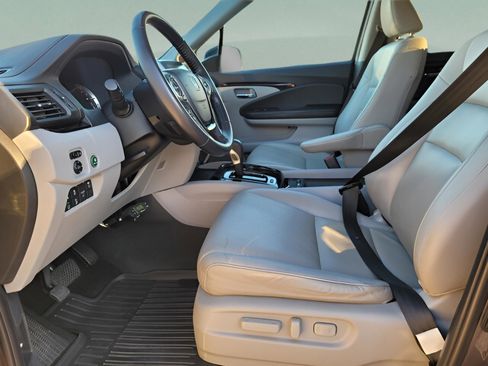 Certified 2018 Honda Ridgeline RTL-E image 9