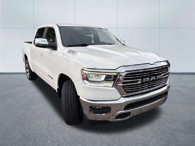 Used 2023 RAM 1500 Laramie AWD/4WD image 5