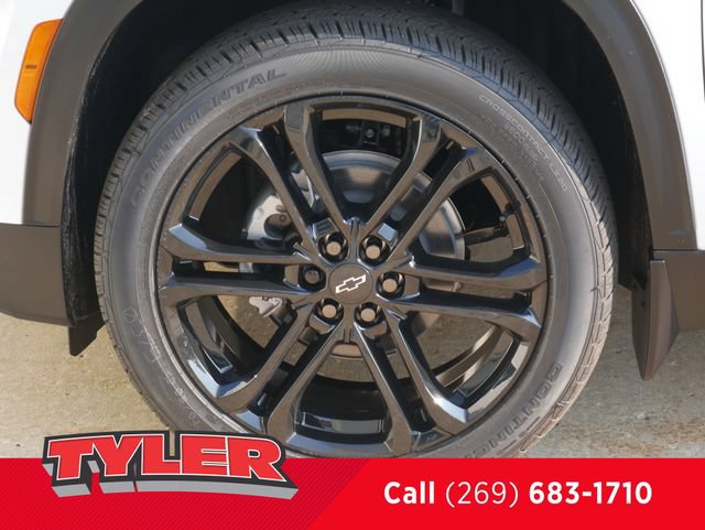 New 2027 Chevrolet Traverse LT w/ Driver Confidence Package AWD/4WD image 48