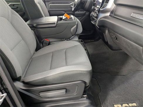 Used 2019 RAM 1500 Big Horn image 31