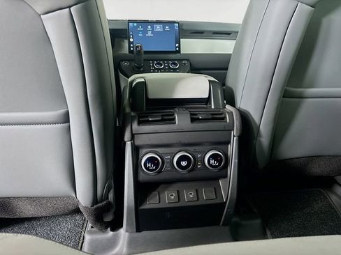 New 2025 Land Rover Defender 110 S image 24