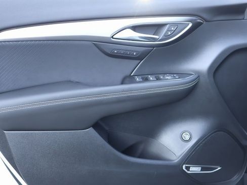 New 2025 Buick Envision Sport Touring image 9