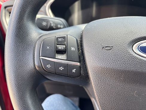 Used 2020 Ford Escape SE FWD image 16