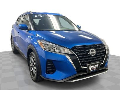 Used 2024 Nissan Kicks SV