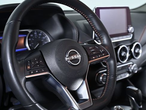 Certified 2024 Nissan Sentra SR FWD image 13