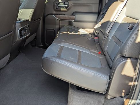 Used 2021 GMC Sierra 1500 Denali w/ Denali Ultimate Package image 22