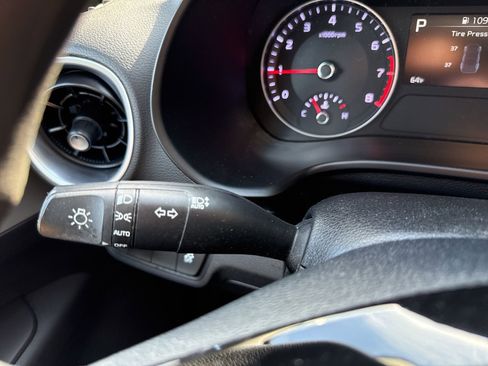 Used 2023 Kia Forte LXS w/ LXS Technology Package FWD image 31