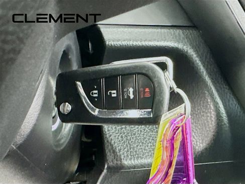 Used 2022 Toyota Camry LE image 23