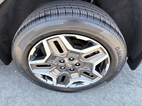 Used 2023 Hyundai Santa Fe SEL Premium AWD/4WD image 25