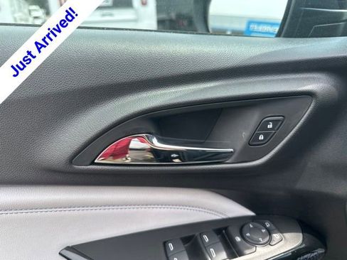 New 2026 Chevrolet Trax LT w/ Midnight Edition FWD image 12