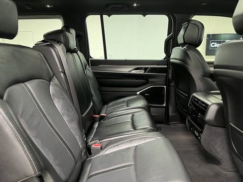 Used 2023 Jeep Wagoneer Series II w/ Convenience Group I AWD/4WD image 56